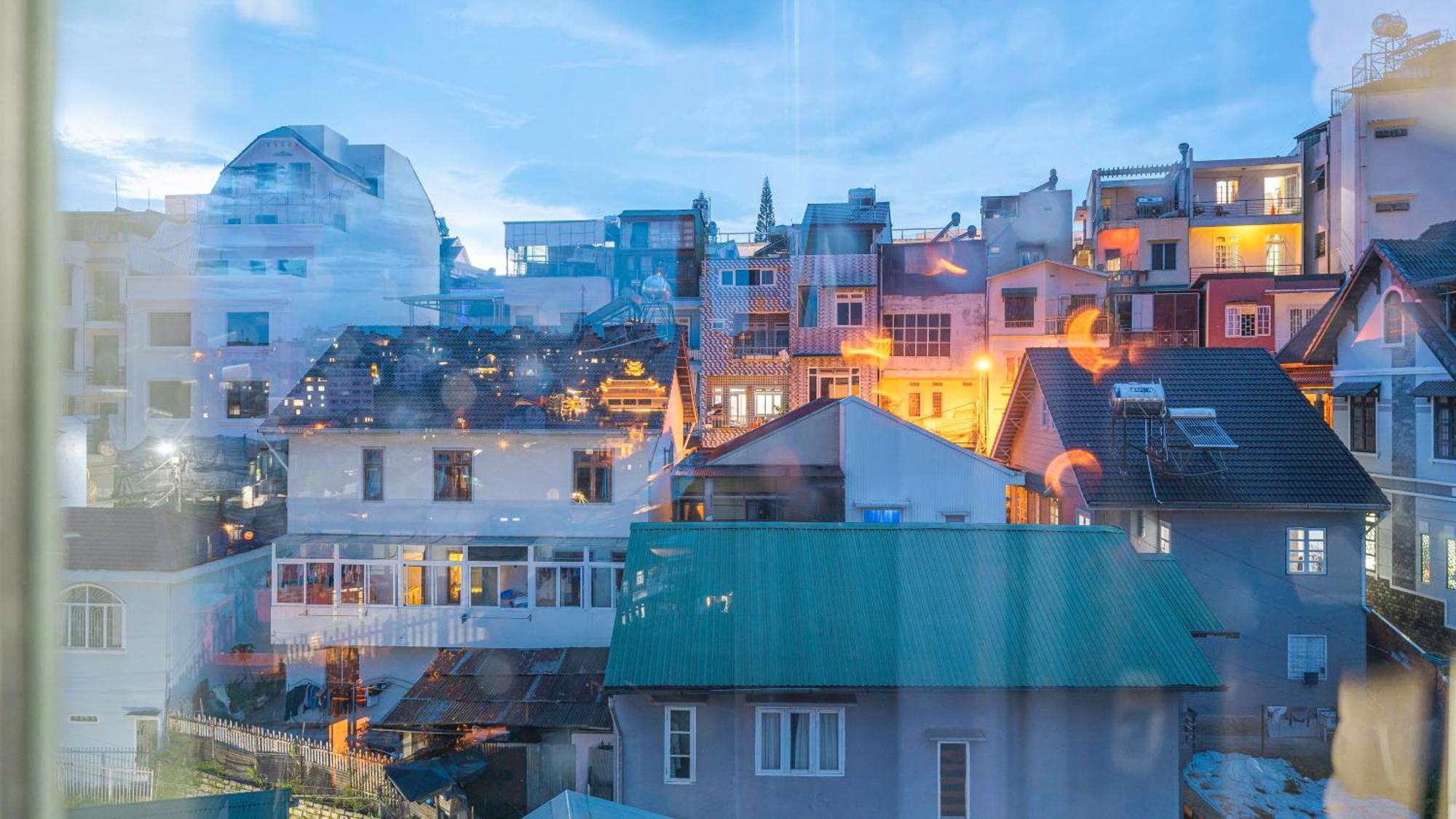 Hotel Khach San Loi Ve Dalat Exteriér fotografie